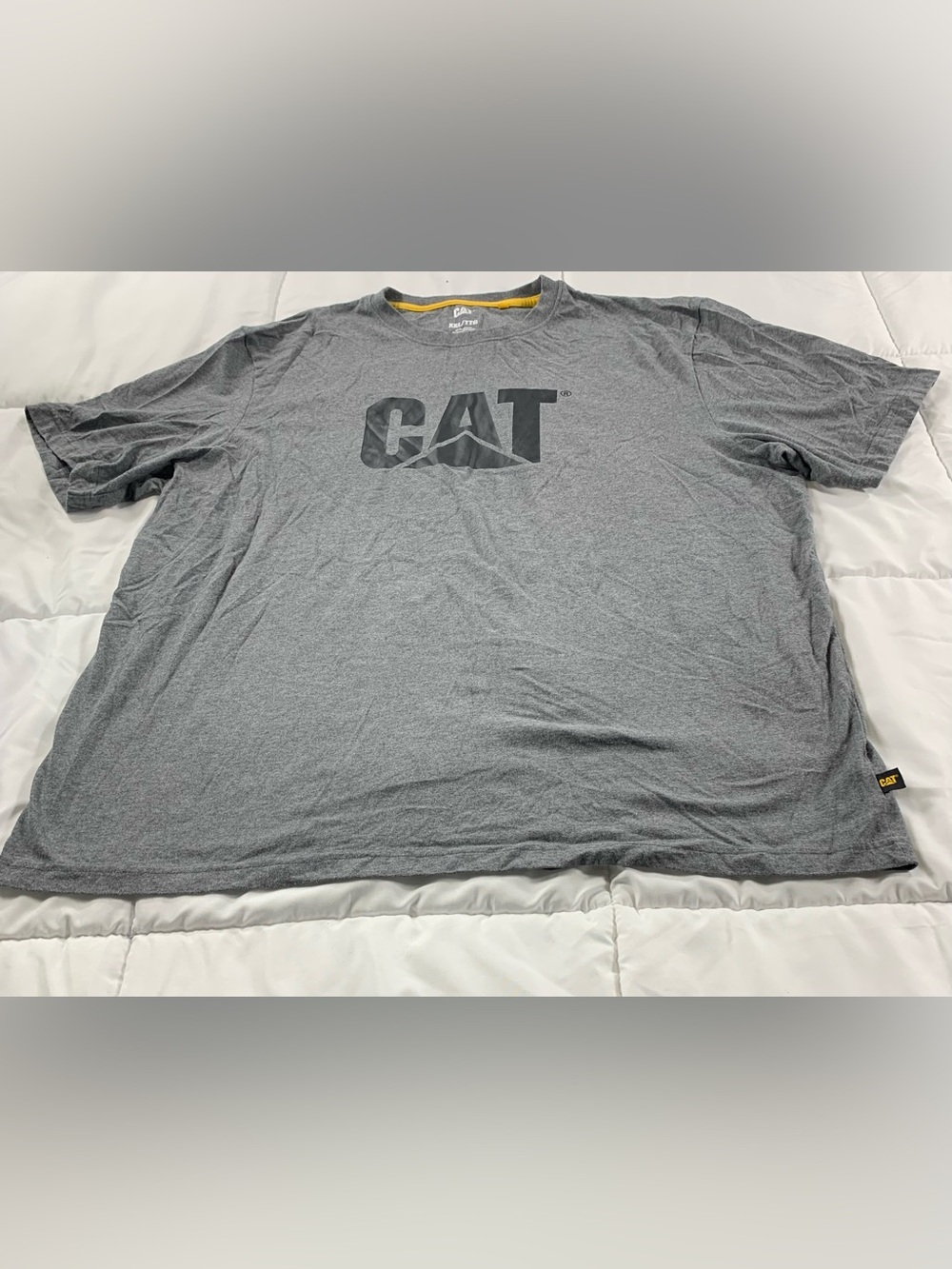 Pre loved CAT T-shirt size XXL